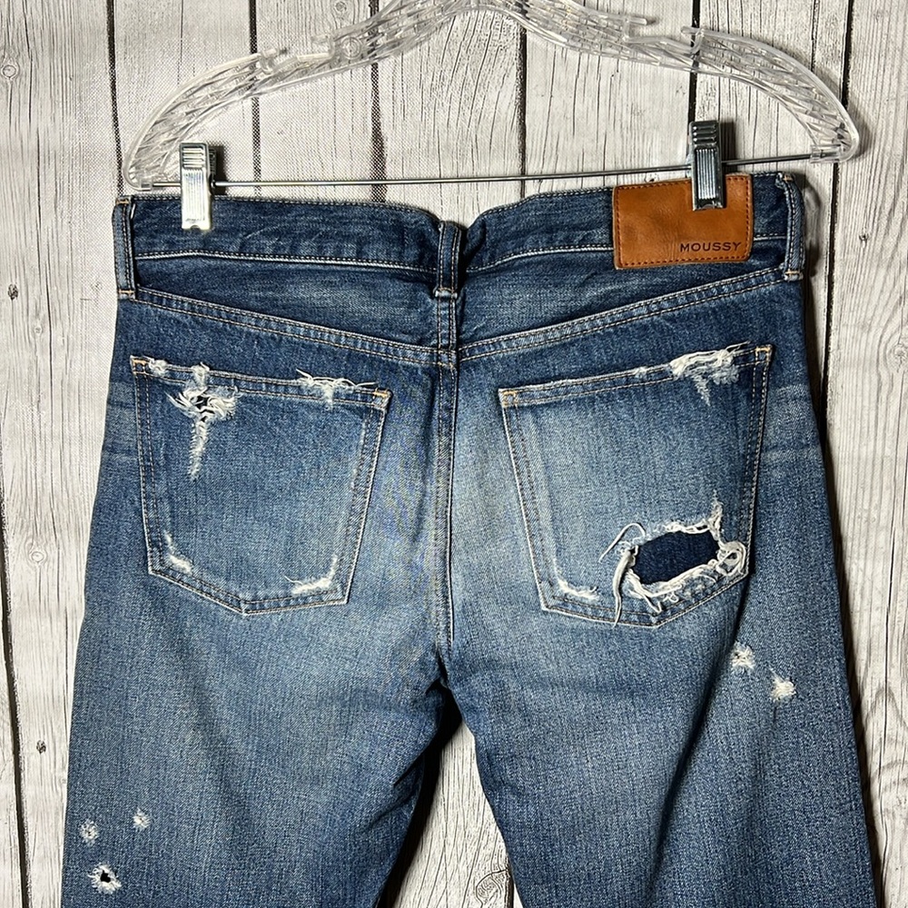 Moussy Distressed/Destroyed Button Fly Jeans Size… - image 8